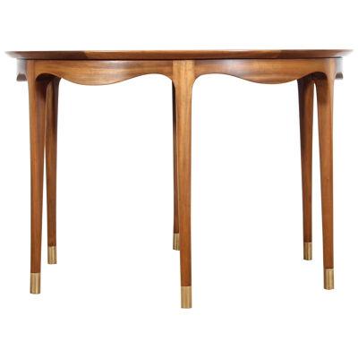 Mid-Century modern large coffe table in walnut by Ole Wanscher